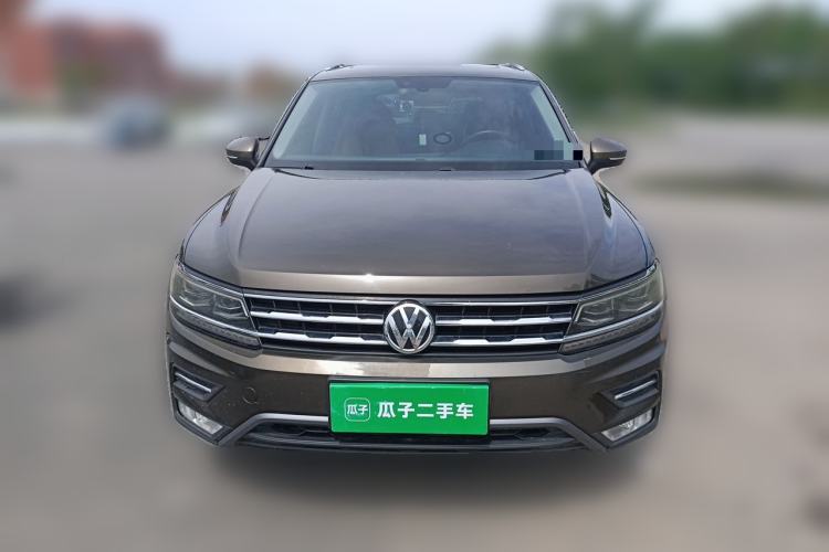 Used Volkswagen Tiguan L 2017 330TSI Automatic Two-Wheel Drive Luxury Edition Front