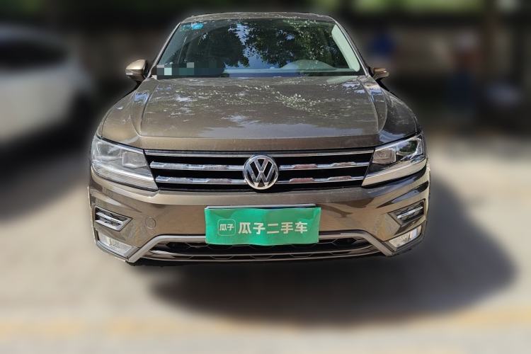 Used Volkswagen Tiguan L 2017 330TSI Automatic Two-Wheel Drive Luxury Edition Front
