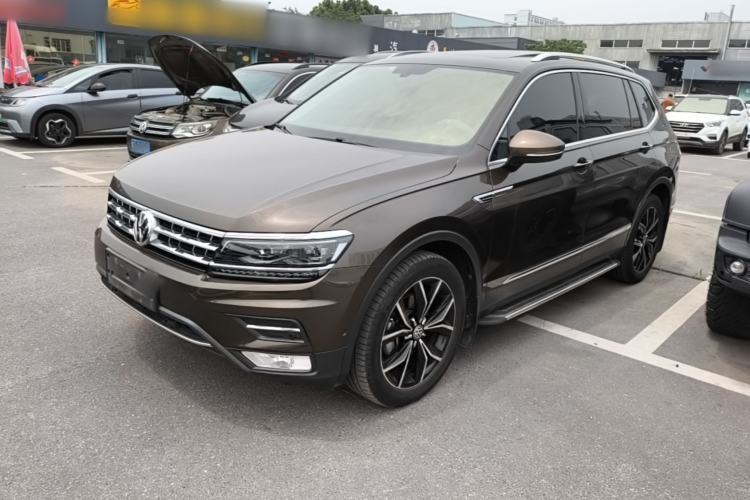 Used Volkswagen Tiguan L 2017 330TSI Automatic Two-Wheel Drive Flagship Edition Guazi used car, China used car export, Used car for sale, Used  cars, Cheapest cars for sale