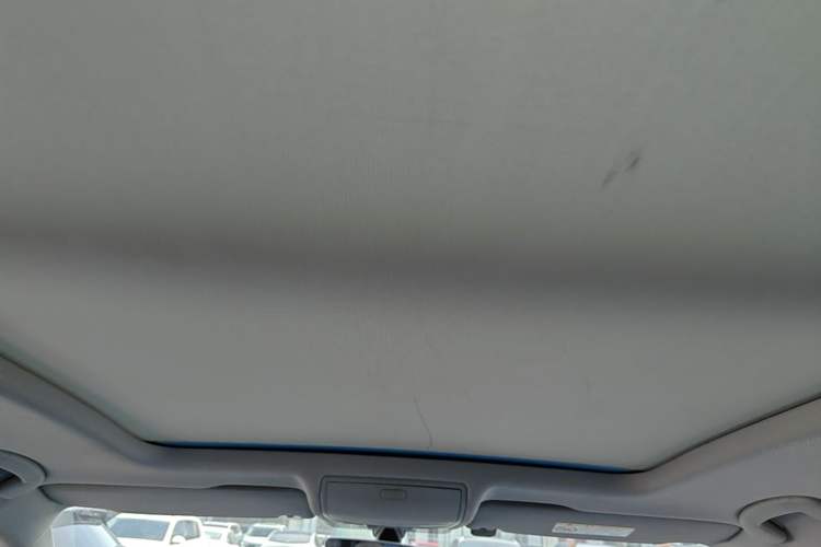 Used Volkswagen Tiguan L 2017 330TSI Automatic Two-Wheel Drive Luxury Edition Headliner