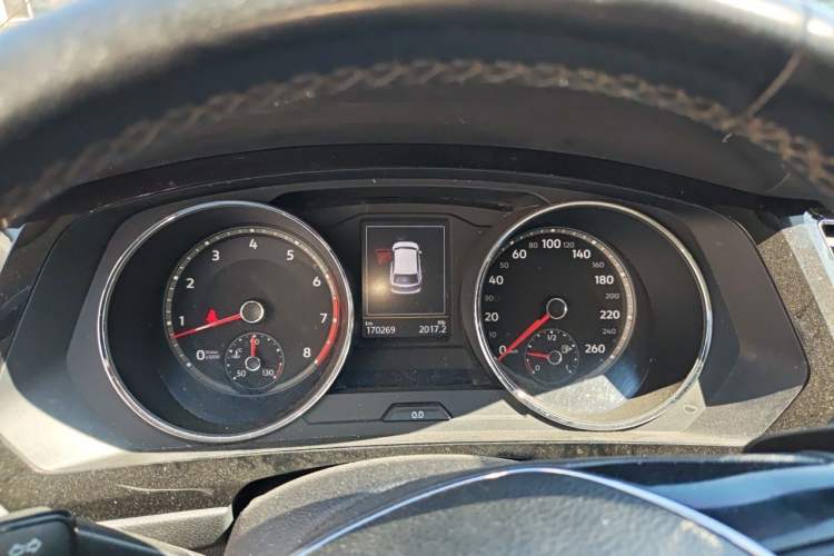 Used Volkswagen Tiguan L 2017 380TSI Automatic All-Wheel-Drive Luxury Edition Instrument Cluster