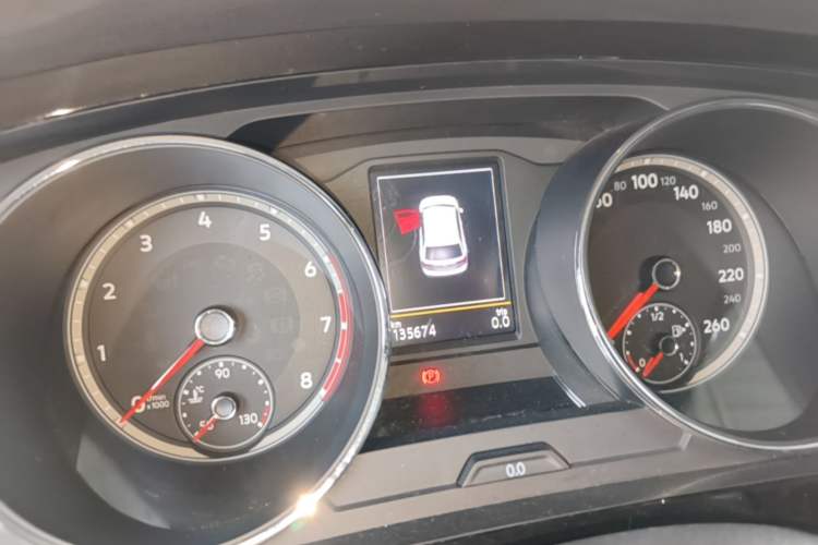 Used Volkswagen Tiguan L 2017 330TSI Automatic Two-Wheel Drive Luxury Edition Instrument Cluster