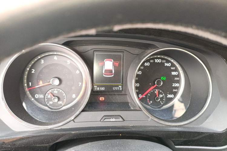 Used Volkswagen Tiguan L 2017 330TSI Automatic Two-Wheel Drive Luxury Edition Instrument Cluster