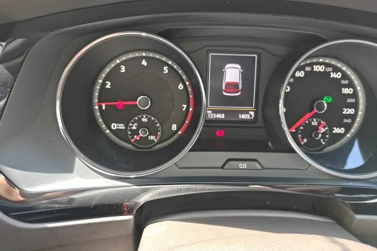 Used Volkswagen Tiguan L 2017 330TSI Automatic Two-Wheel Drive Flagship Edition Instrument Cluster