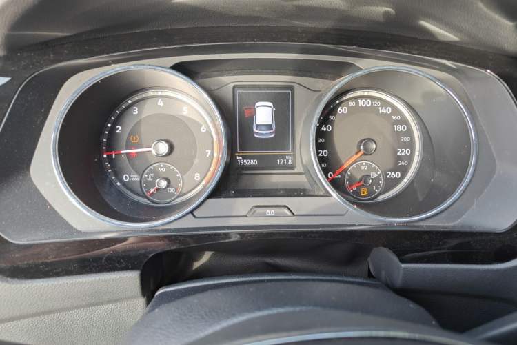 Used Volkswagen Tiguan L 2017 380TSI Automatic All-Wheel-Drive Flagship Edition Instrument Cluster