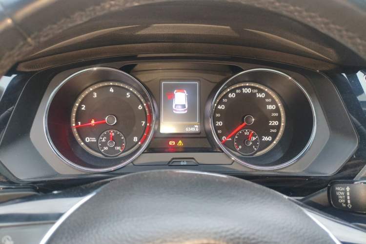 Used Volkswagen Tiguan L 2017 330TSI Automatic Two-Wheel Drive Flagship Edition Instrument Cluster