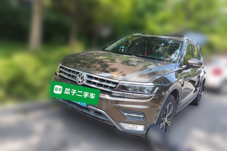 Used Volkswagen Tiguan L 2017 330TSI Automatic Two-Wheel Drive Flagship Edition Guazi used car, China used car export, Used car for sale, Used  cars, Cheapest cars for sale