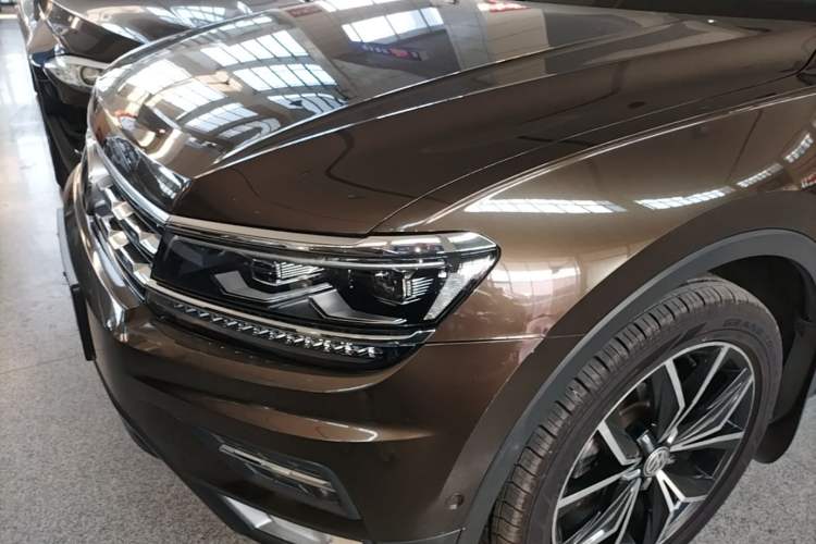 Used Volkswagen Tiguan L 2017 380TSI Automatic All-Wheel Drive Supreme Flagship Edition Left Front Headlight