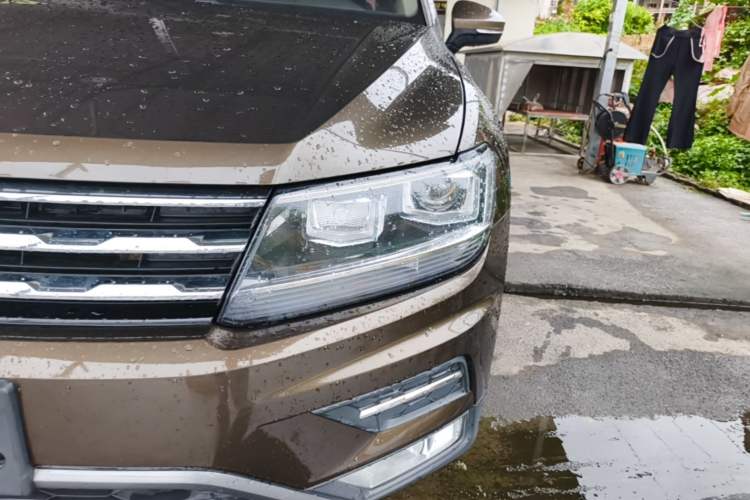 Used Volkswagen Tiguan L 2017 330TSI Automatic Two-Wheel Drive Luxury Edition Left Front Headlight