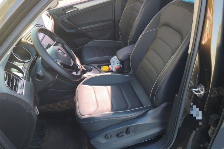 Used Volkswagen Tiguan L 2017 330TSI Automatic Two-Wheel Drive Flagship Edition Left Front Seat