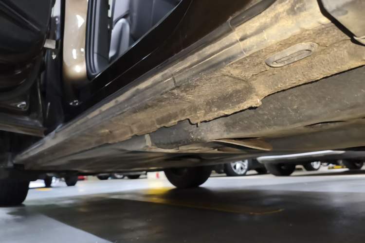 Used Volkswagen Tiguan L 2017 330TSI Automatic Two-Wheel Drive Comfort Edition Left Side Sill