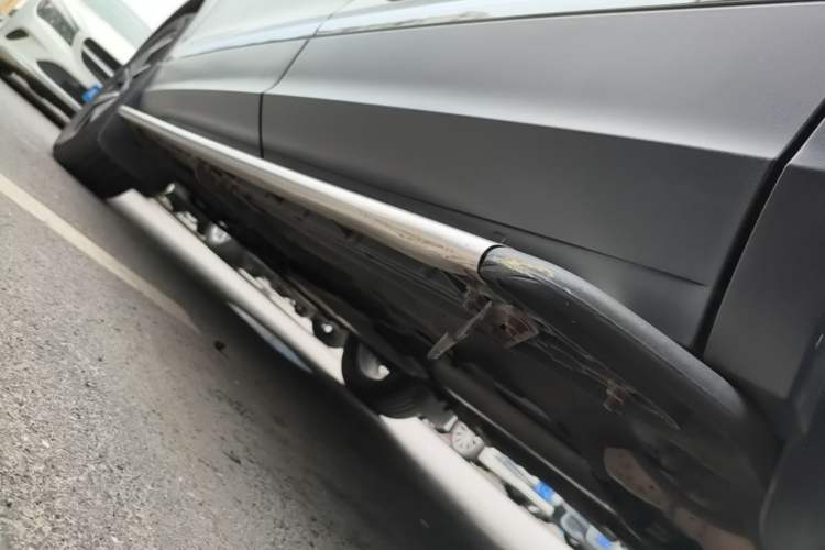 Used Volkswagen Tiguan L 2017 330TSI Automatic Two-Wheel Drive Flagship Edition Left Side Sill