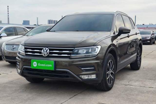Used Volkswagen Tiguan L 2017 330TSI Automatic Two-Wheel Drive Luxury Edition