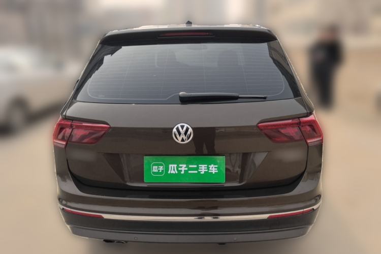 Used Volkswagen Tiguan L 2017 330TSI Automatic Two-Wheel Drive Flagship Edition Rear