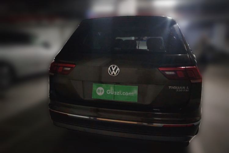 Used Volkswagen Tiguan L 2017 330TSI Automatic Two-Wheel Drive Luxury Edition Rear