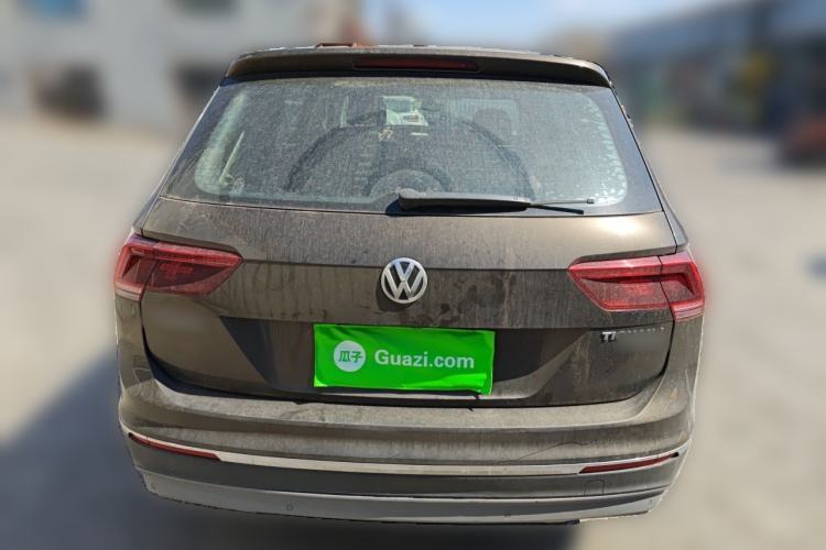 Used Volkswagen Tiguan L 2017 380TSI Automatic All-Wheel-Drive Luxury Edition Rear