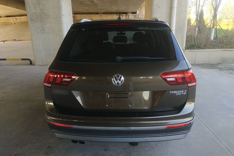 Used Volkswagen Tiguan L 2017 330TSI Automatic Two-Wheel Drive Luxury Edition Rear