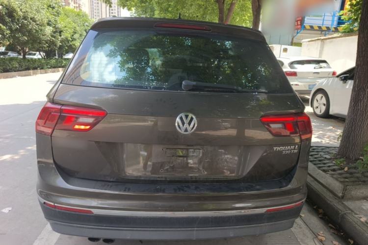 Used Volkswagen Tiguan L 2017 330TSI Automatic Two-Wheel Drive Luxury Edition Rear
