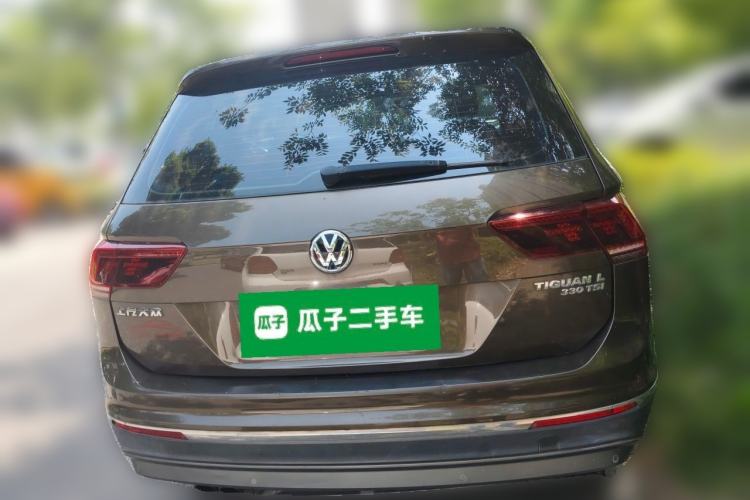 Used Volkswagen Tiguan L 2017 330TSI Automatic Two-Wheel Drive Flagship Edition Rear
