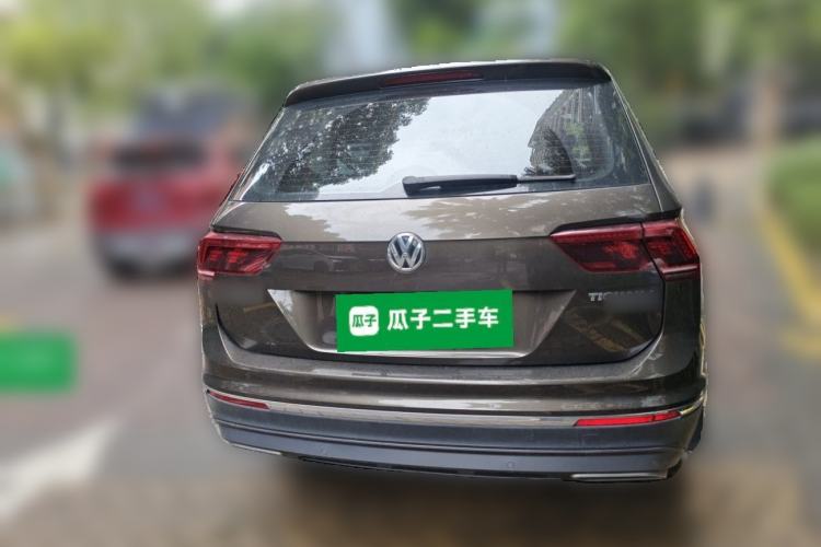 Used Volkswagen Tiguan L 2017 380TSI Automatic All-Wheel Drive Supreme Flagship Edition Rear