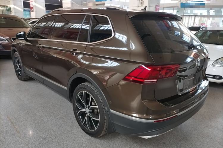 Used Volkswagen Tiguan L 2017 380TSI Automatic All-Wheel Drive Supreme Flagship Edition Rear Left 45 Deg