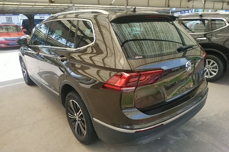 Used Volkswagen Tiguan L 2017 330TSI Automatic Two-Wheel Drive Flagship Edition Rear Left 45 Deg