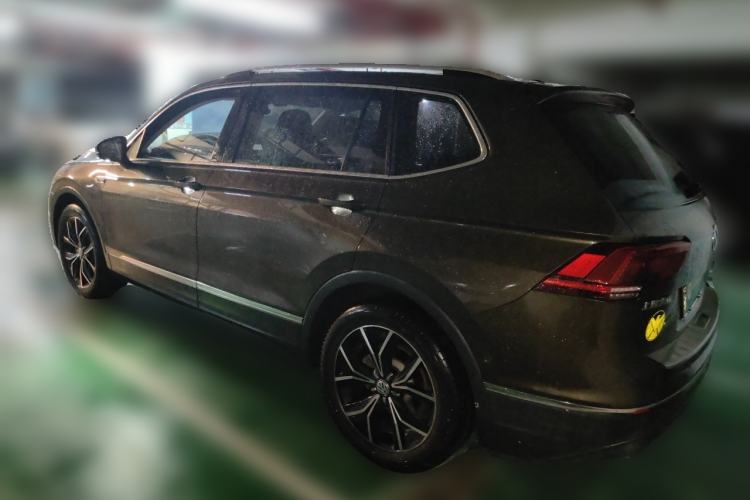 Used Volkswagen Tiguan L 2017 380TSI Automatic All-Wheel-Drive Flagship Edition Rear Left 45 Deg