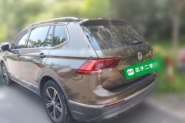 Used Volkswagen Tiguan L 2017 330TSI Automatic Two-Wheel Drive Flagship Edition Rear Left 45 Deg
