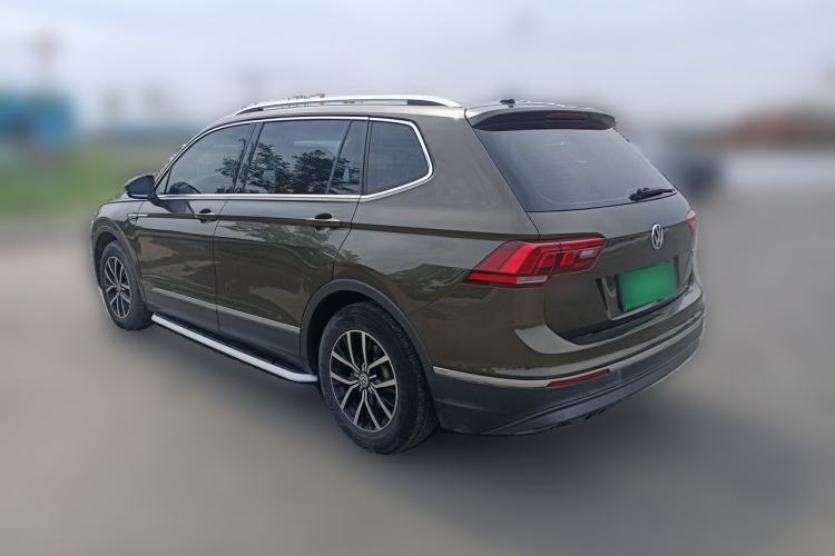 Used Volkswagen Tiguan L 2017 330TSI Automatic Two-Wheel Drive Luxury Edition Rear Left 45 Deg
