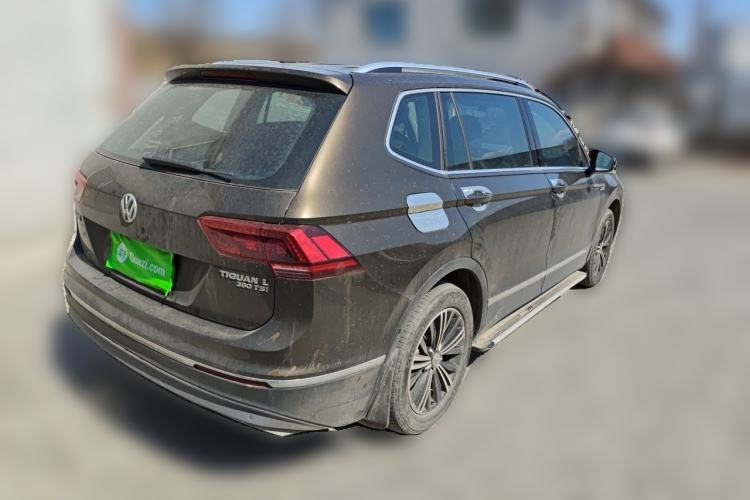 Used Volkswagen Tiguan L 2017 380TSI Automatic All-Wheel-Drive Luxury Edition Rear Right 45 Deg