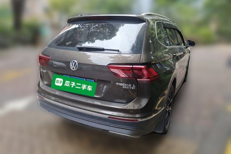 Used Volkswagen Tiguan L 2017 380TSI Automatic All-Wheel Drive Supreme Flagship Edition Rear Right 45 Deg