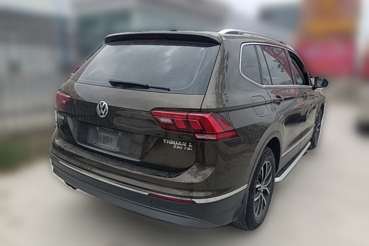 Used Volkswagen Tiguan L 2017 330TSI Automatic Two-Wheel Drive Luxury Edition Rear Right 45 Deg