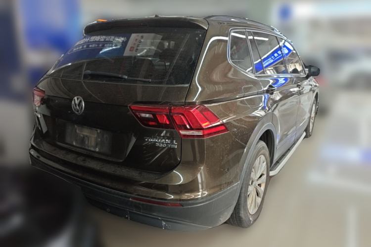 Used Volkswagen Tiguan L 2017 330TSI Automatic Two-Wheel Drive Luxury Edition Rear Right 45 Deg