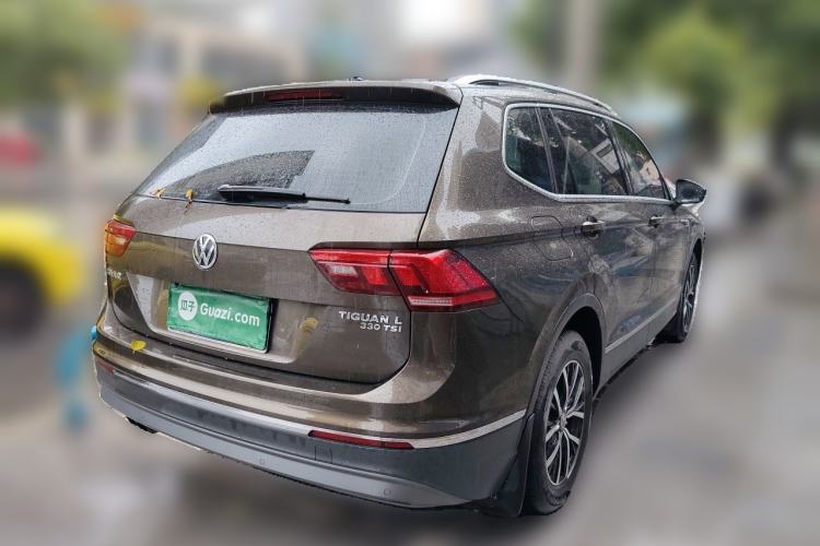 Used Volkswagen Tiguan L 2017 330TSI Automatic Two-Wheel Drive Luxury Edition Rear Right 45 Deg