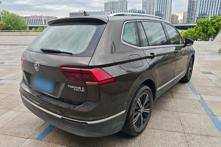 Used Volkswagen Tiguan L 2017 330TSI Automatic Two-Wheel Drive Flagship Edition Rear Right 45 Deg