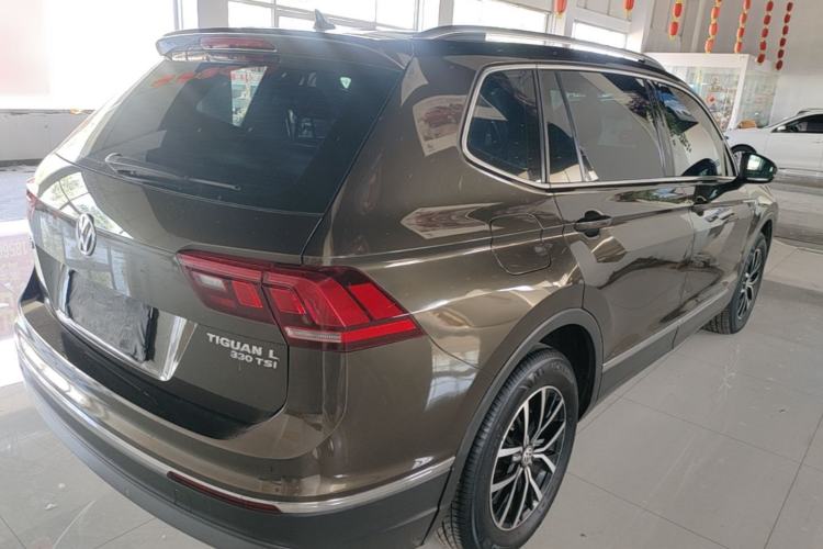 Used Volkswagen Tiguan L 2017 330TSI Automatic Two-Wheel Drive Luxury Edition Rear Right 45 Deg