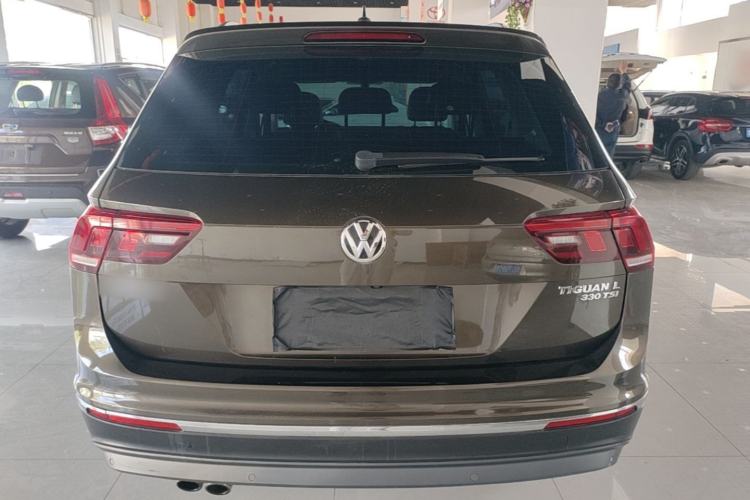 Used Volkswagen Tiguan L 2017 330TSI Automatic Two-Wheel Drive Luxury Edition Rear