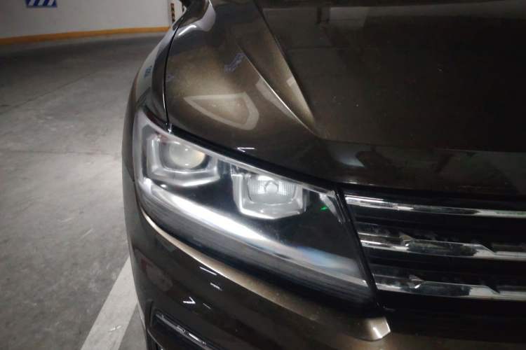 Used Volkswagen Tiguan L 2017 330TSI Automatic Two-Wheel Drive Luxury Edition Right Front Headlight