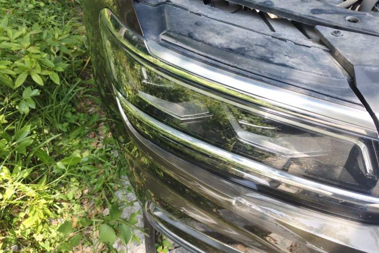 Used Volkswagen Tiguan L 2017 330TSI Automatic Two-Wheel Drive Flagship Edition Right Front Headlight