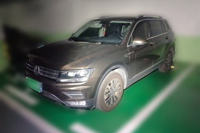 Used Volkswagen Tiguan L 2017 330TSI Automatic Two-Wheel Drive Luxury Edition