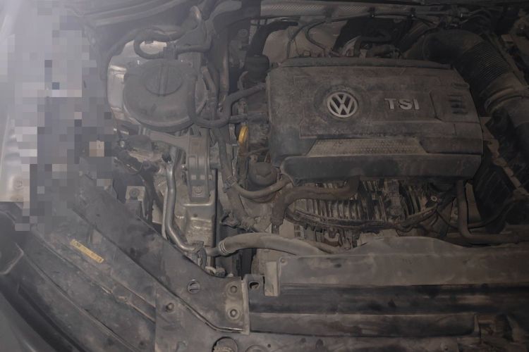Used Volkswagen Tiguan L 2017 330TSI Automatic Two-Wheel Drive Comfort Edition Engine Bay Right