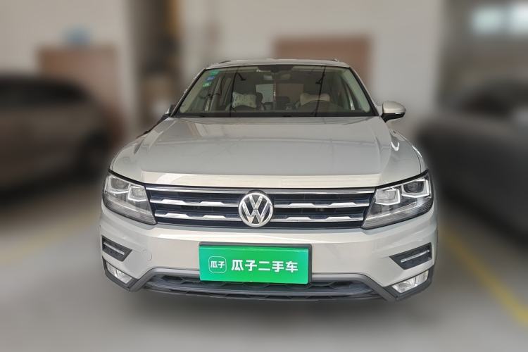 Used Volkswagen Tiguan L 2017 330TSI Automatic Two-Wheel Drive Luxury Edition Front