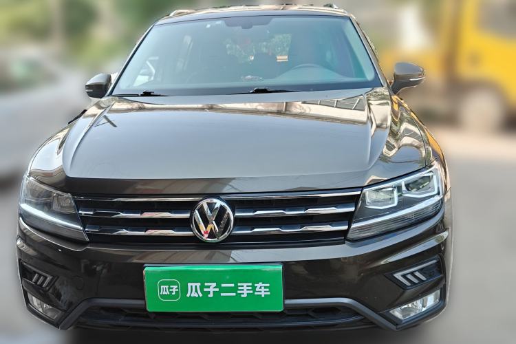 Used Volkswagen Tiguan L 2017 330TSI Automatic Two-Wheel Drive Comfort Edition Front