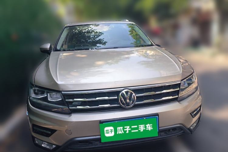 Used Volkswagen Tiguan L 2017 330TSI Automatic Two-Wheel Drive Luxury Edition Front