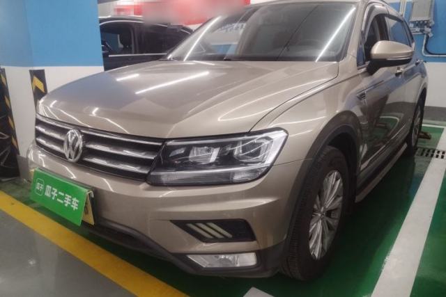 Used Volkswagen Tiguan L 2017 330TSI Automatic Two-Wheel Drive Luxury Edition