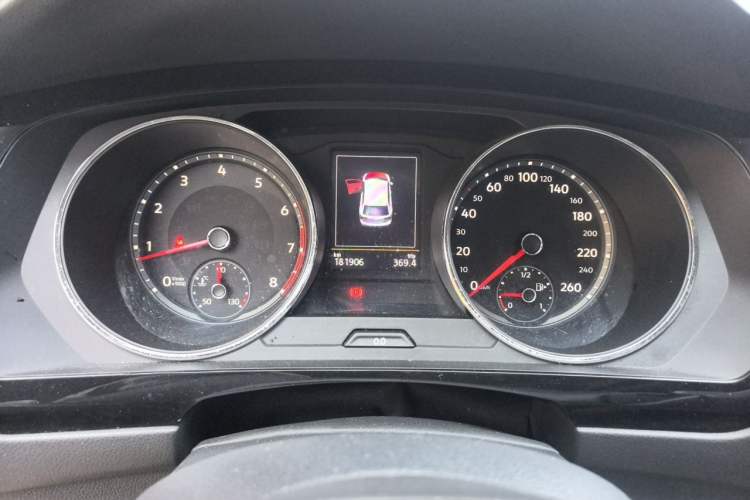 Used Volkswagen Tiguan L 2017 330TSI Automatic Two-Wheel Drive Flagship Edition Instrument Cluster