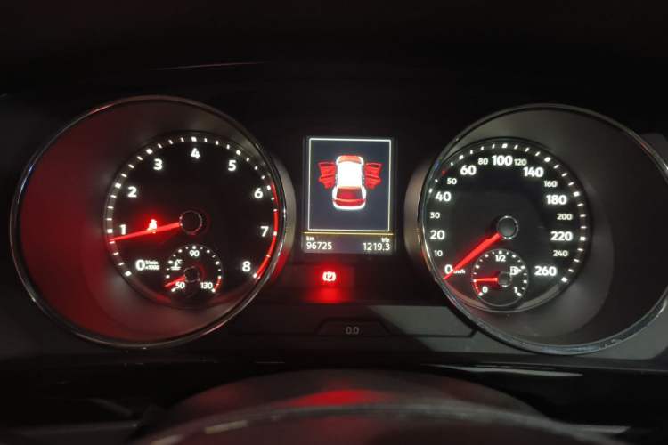Used Volkswagen Tiguan L 2017 330TSI Automatic Two-Wheel Drive Luxury Edition Instrument Cluster