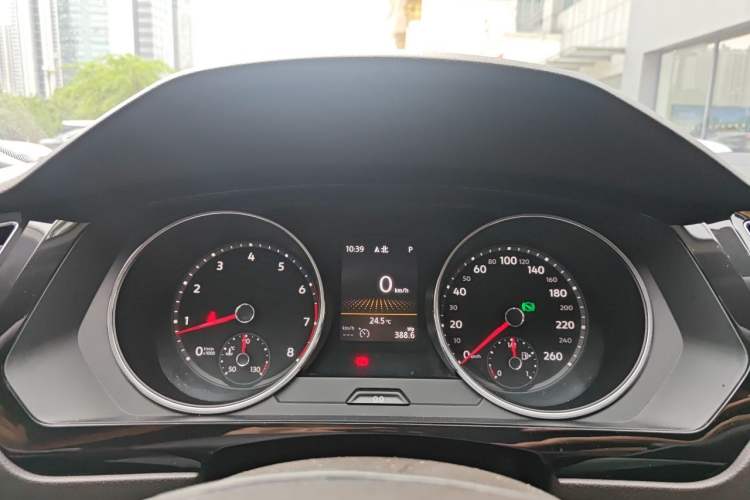 Used Volkswagen Tiguan L 2017 330TSI Automatic Two-Wheel Drive Luxury Edition Instrument Cluster