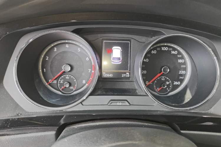 Used Volkswagen Tiguan L 2017 330TSI Automatic Two-Wheel Drive Luxury Edition Instrument Cluster