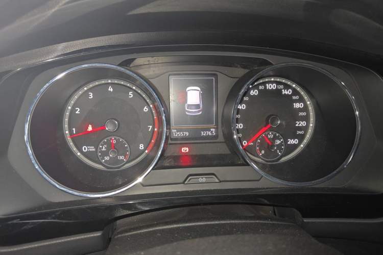 Used Volkswagen Tiguan L 2017 330TSI Automatic Two-Wheel Drive Comfort Edition Instrument Cluster